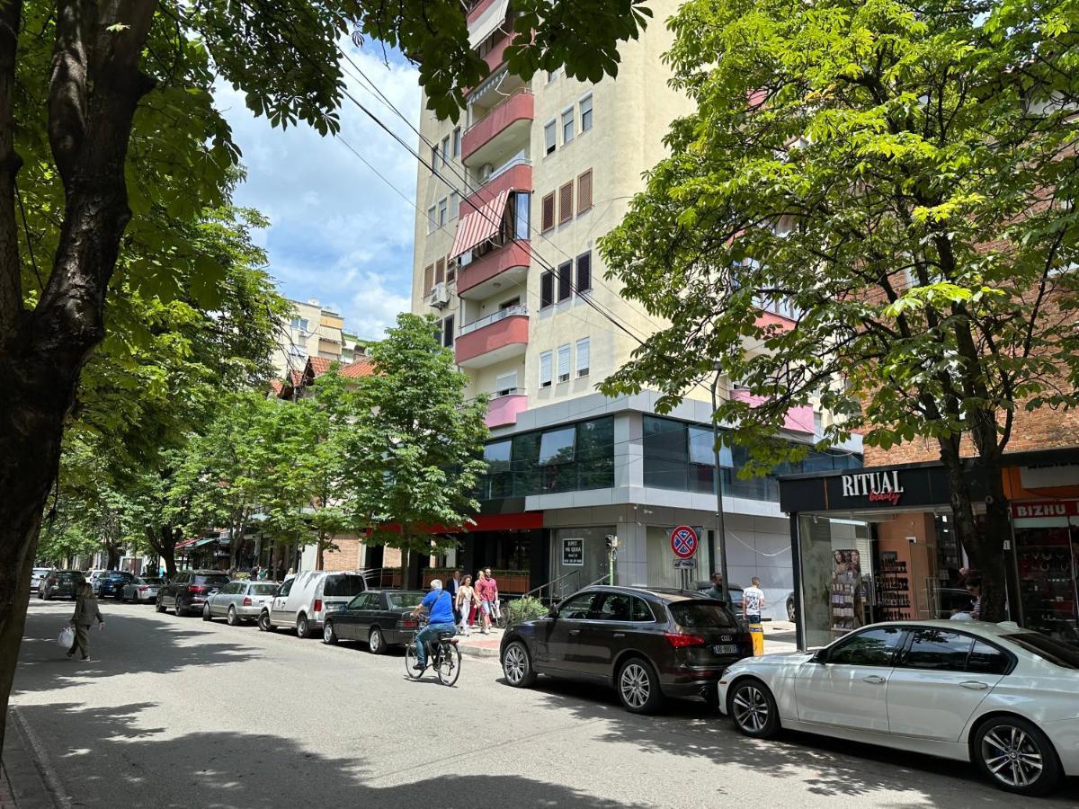 Soin Rooms Tirana Eksteriør billede