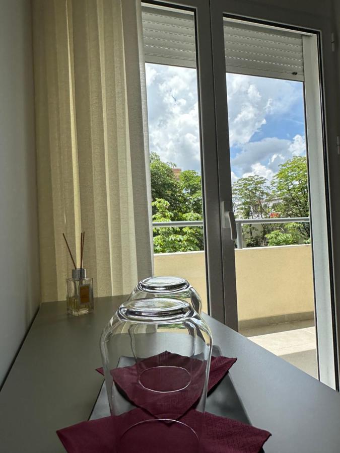 Soin Rooms Tirana Eksteriør billede