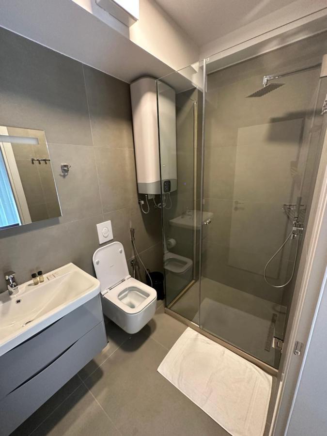 Soin Rooms Tirana Eksteriør billede